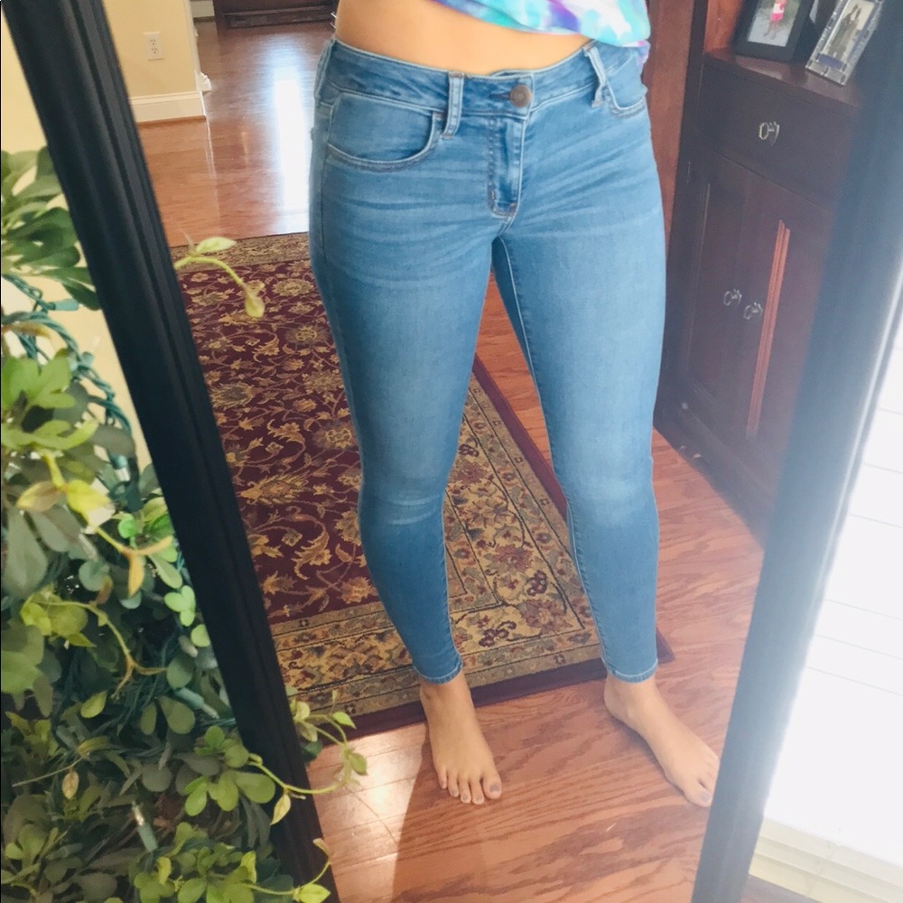 American Eagle Jean - Picture 3 of 8